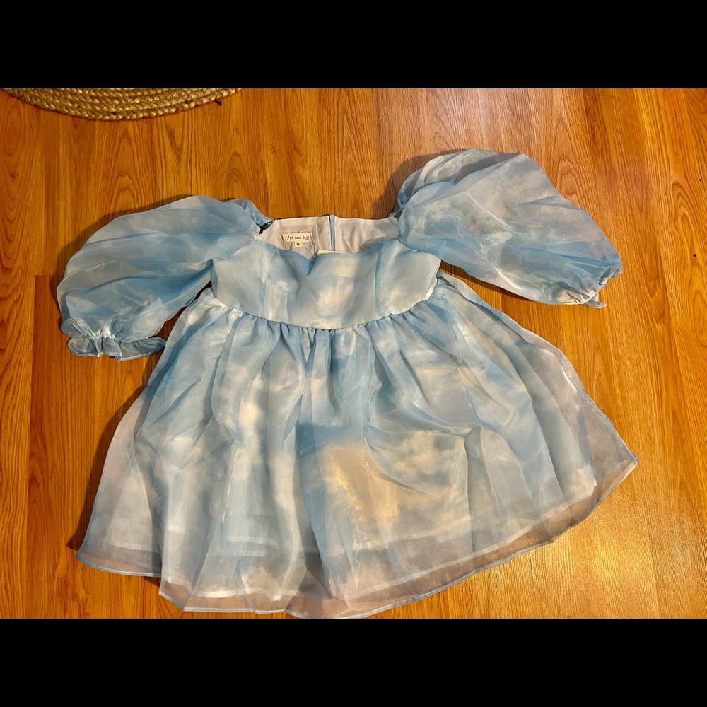 Cloud mini tulle dress